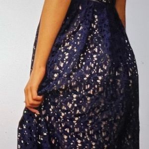 Chi Chi London size 8 NWT navy lace overlay spaghetti strap midi dress
